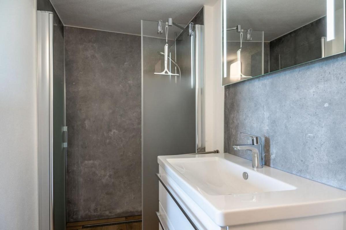 Apartamento Haus am Hügel Groß Zicker Exterior foto