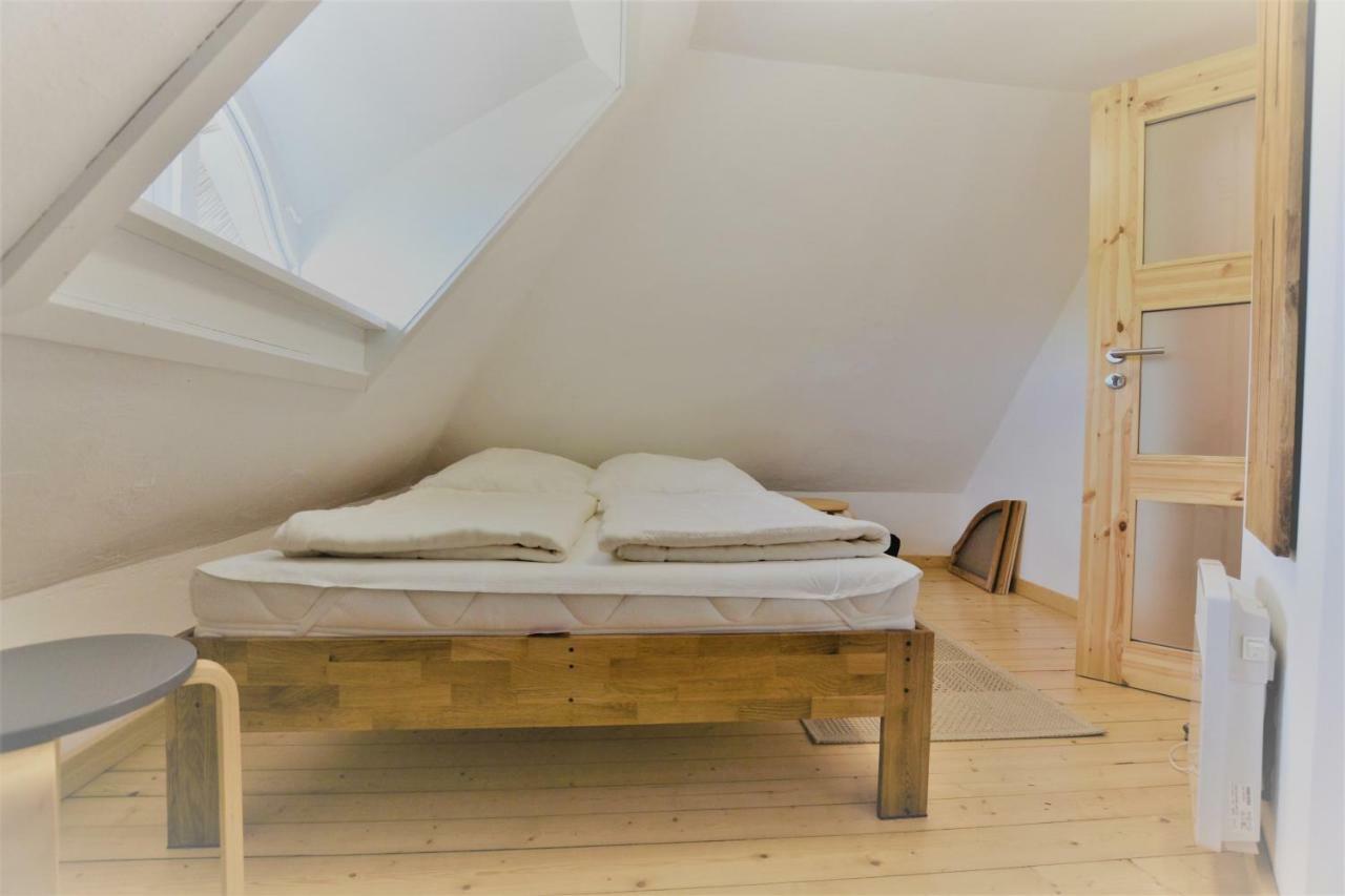 Apartamento Haus am Hügel Groß Zicker Exterior foto